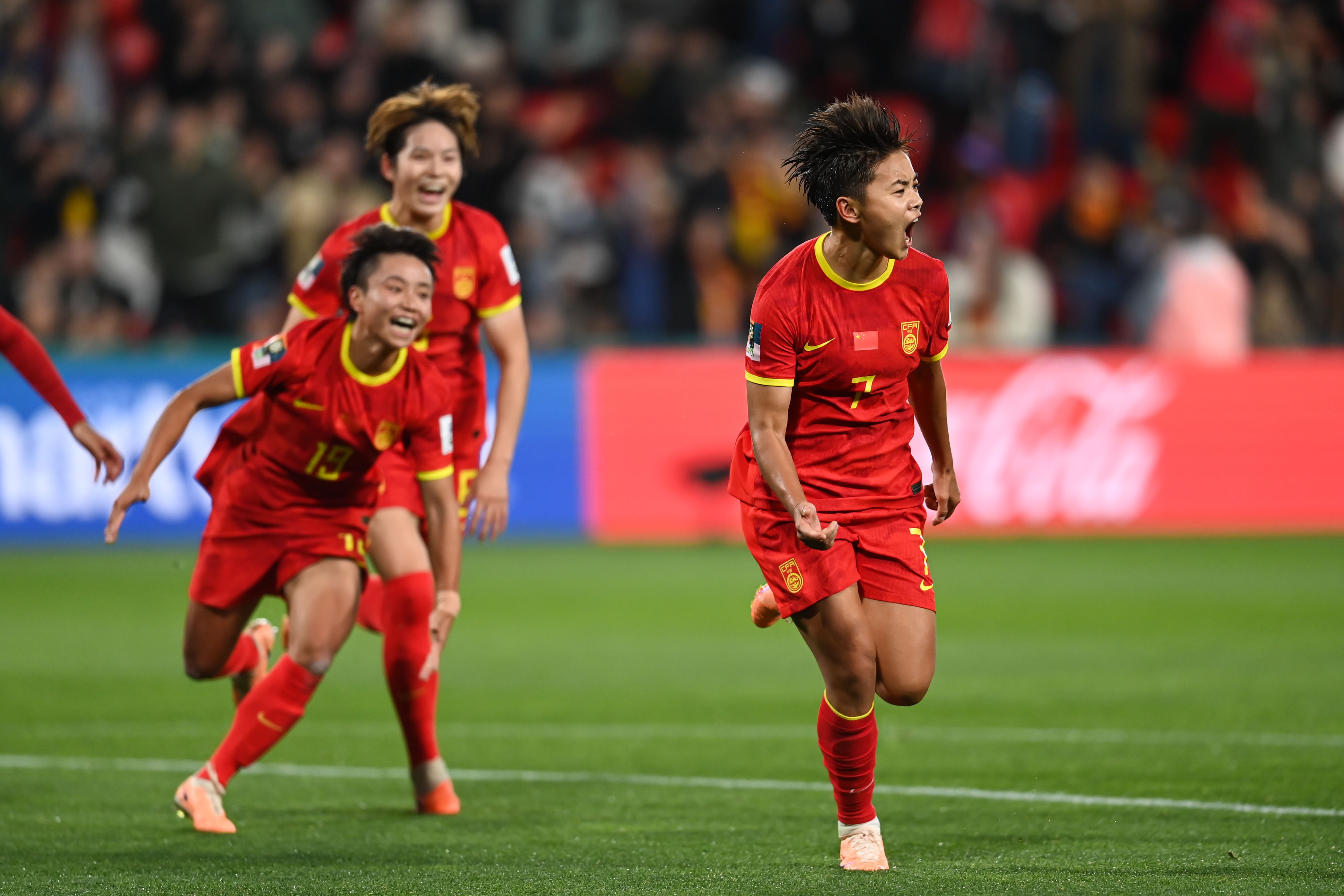 1xBit体育登录入口-国际女足比赛中，中国队闪耀赛场
